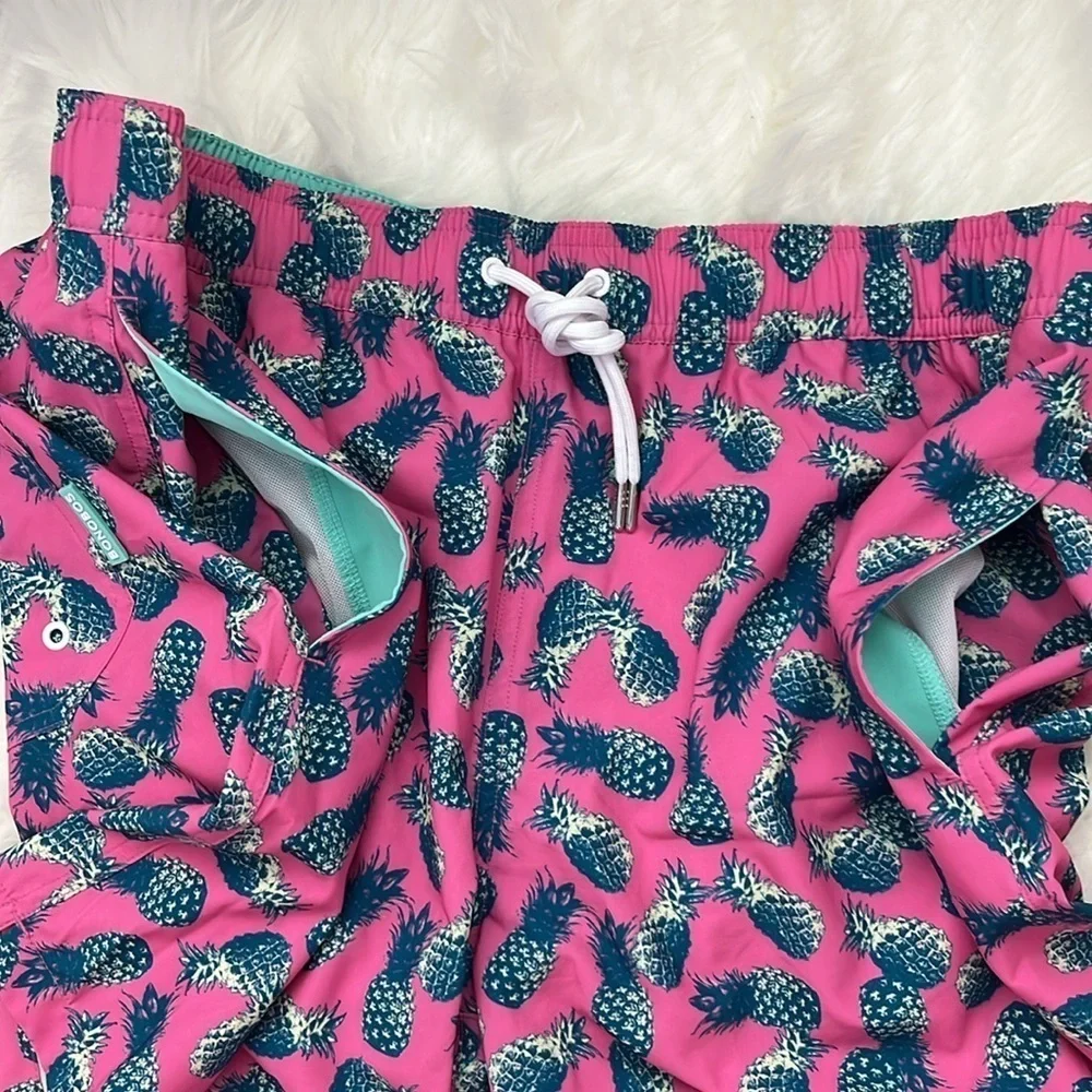 NWOT Bonobos Swim Trunks Pineapples Size L